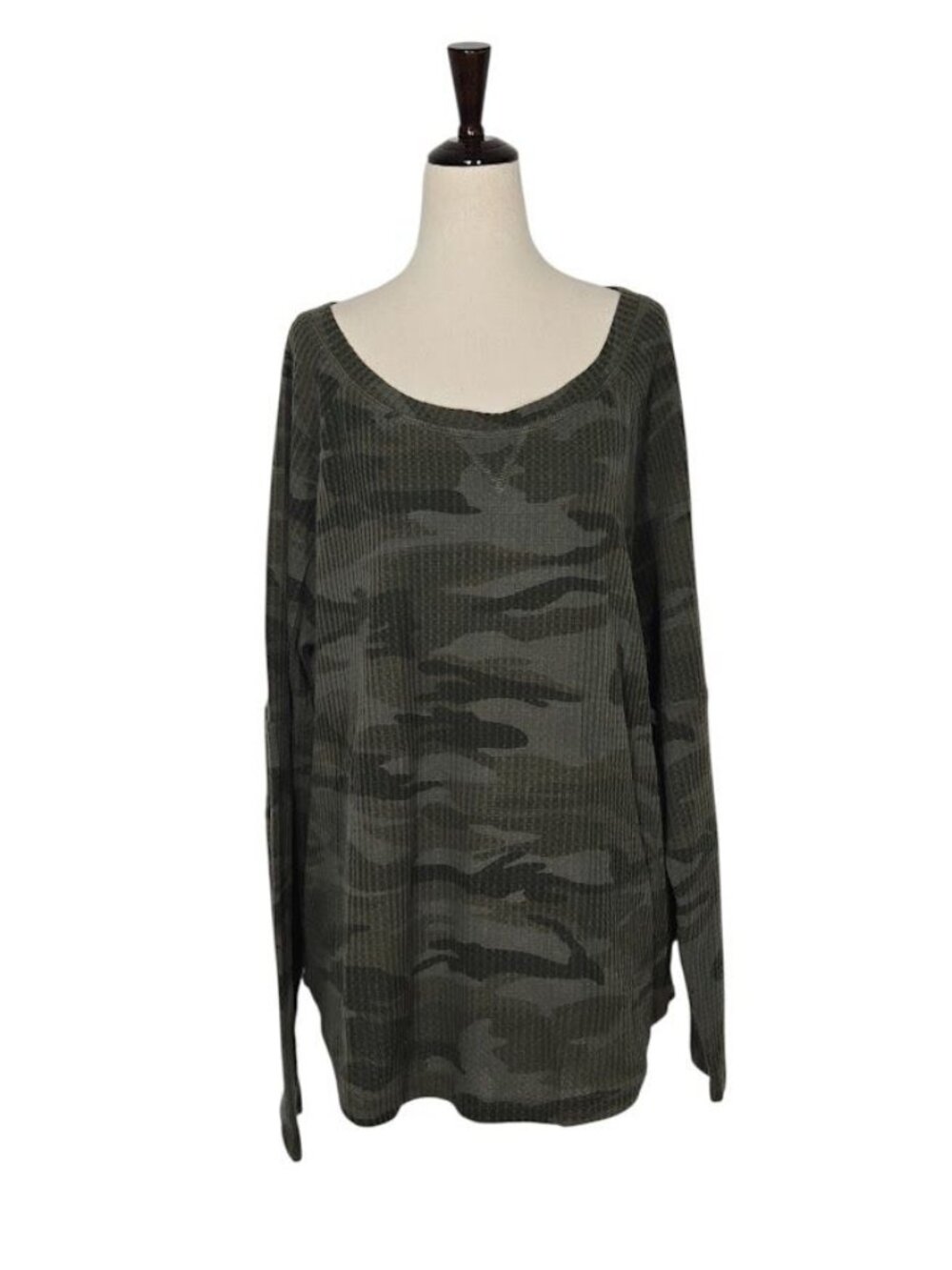 SWEET ROMEO Women's 3X Green Camo Waffle Knit Thermal Pullover Tunic Top NWT